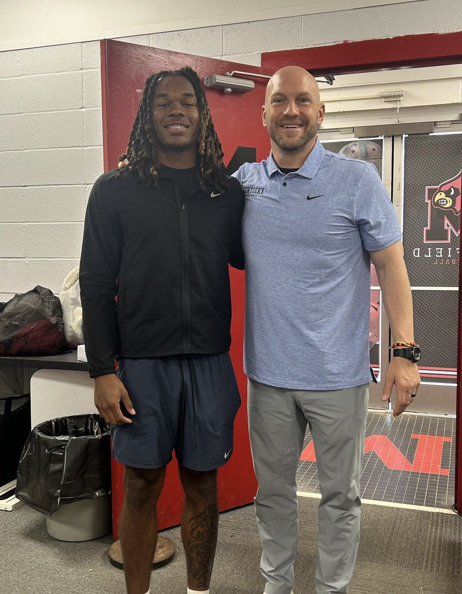 MayfieldCardsFB's tweet photo. Another step in the journey. Proud of our RB/DB Josiah England getting in front of Kentucky’s Coach Chad Wilt today. Earned, not given. #RiseWithTheCards https://t.co/a4EqvI9EjL