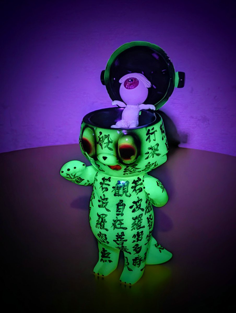Zero_FatalFrame's tweet photo. 父さん...
 ZUZUZUの頭はお風呂じゃありません。
#BiteMorph https://t.co/8BZ13kixB0