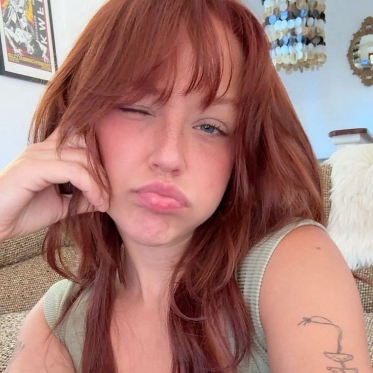NicholeSab13278's tweet photo. #NewProfilePic https://t.co/tHIYWHJoFM