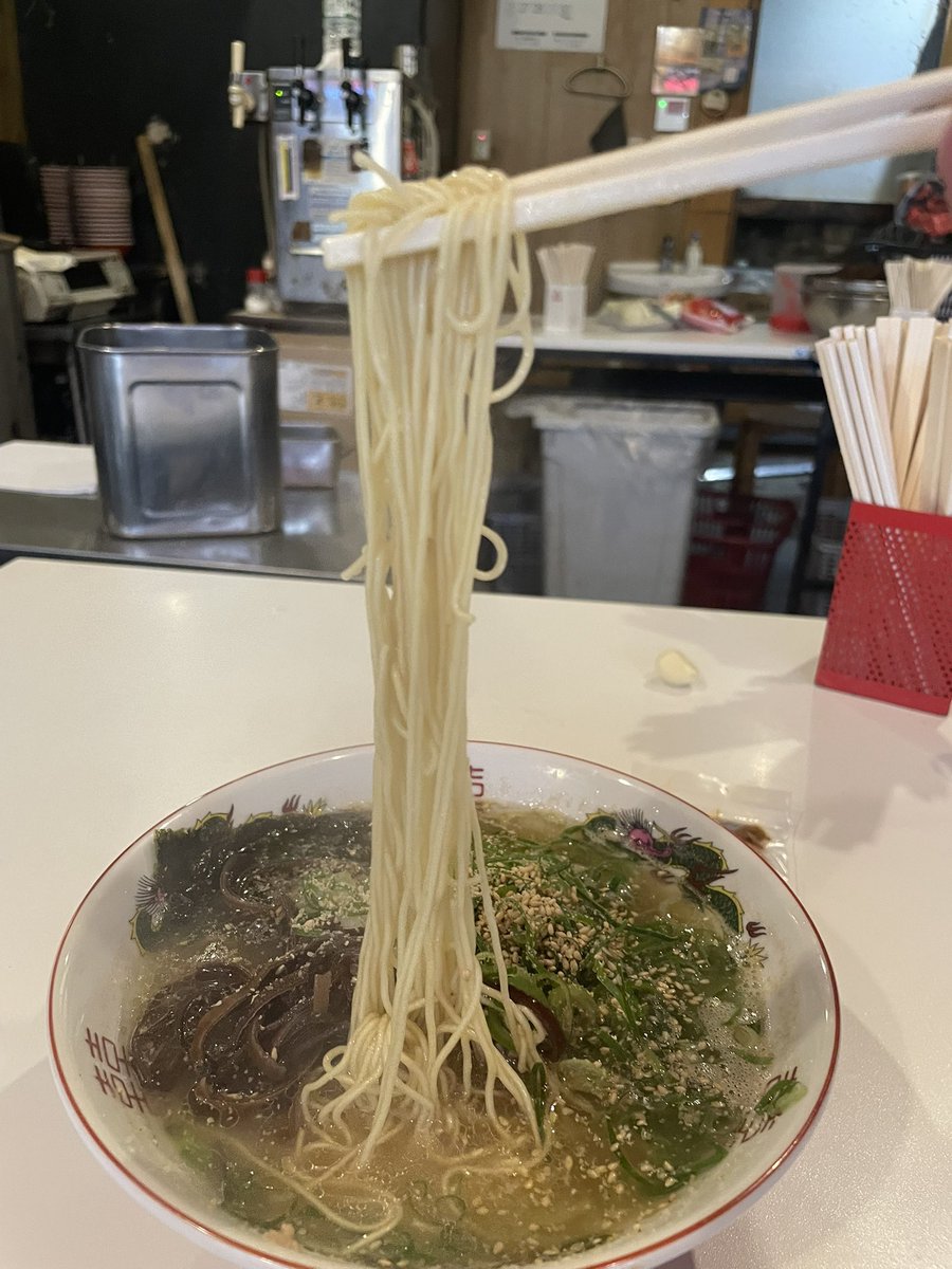 ramenkenta's tweet photo. 4月24日(金)12:00前〜15:00
朝イチみんなでスタジオだ
準備でき次第開けますね
#ラーメン健太
#駒や
#寺田屋
#高円寺連合バンド https://t.co/RpQDZ1r6hs