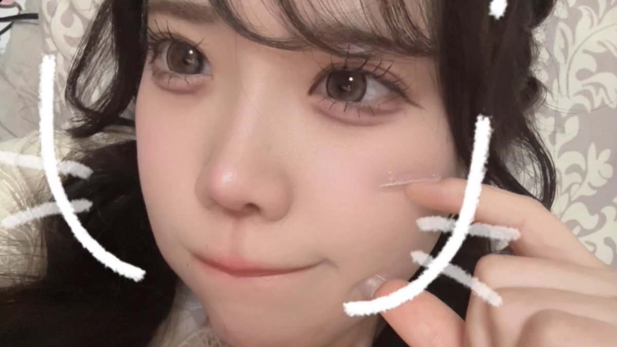 るみ໒꒱ tweet media