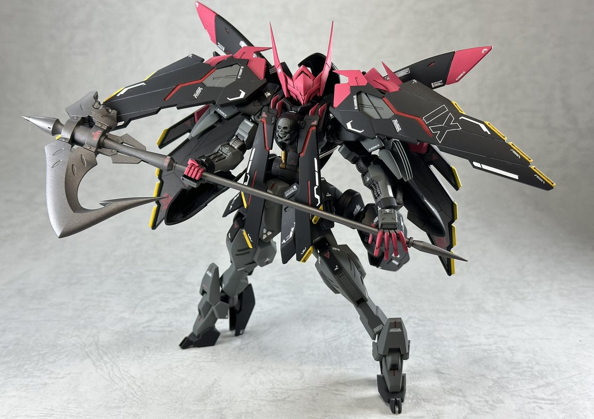 vambino_modeler's tweet photo. 第1回の選抜オーディションを終えて次に作成した塗装2作品目はガンダムグレモリー！1回目の反省を活かして乾燥時間ちゃんと確保する、デカール作業を丁寧に意識して作った記憶があります。

今でも結構お気に入りなんですよ。粗はあるけどかっこいいでしょ🤭

(続く？) https://t.co/MxTcKFPc7e