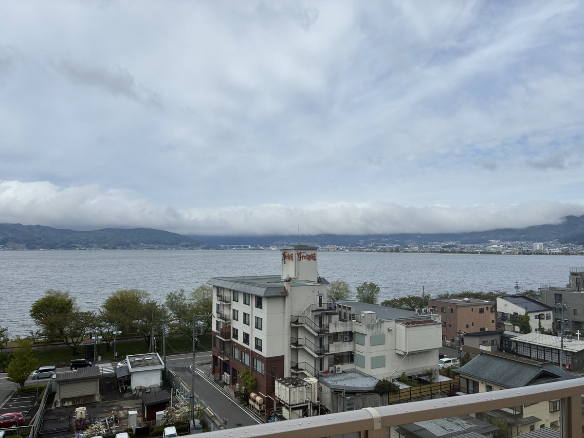 きゅりきゅり tweet media