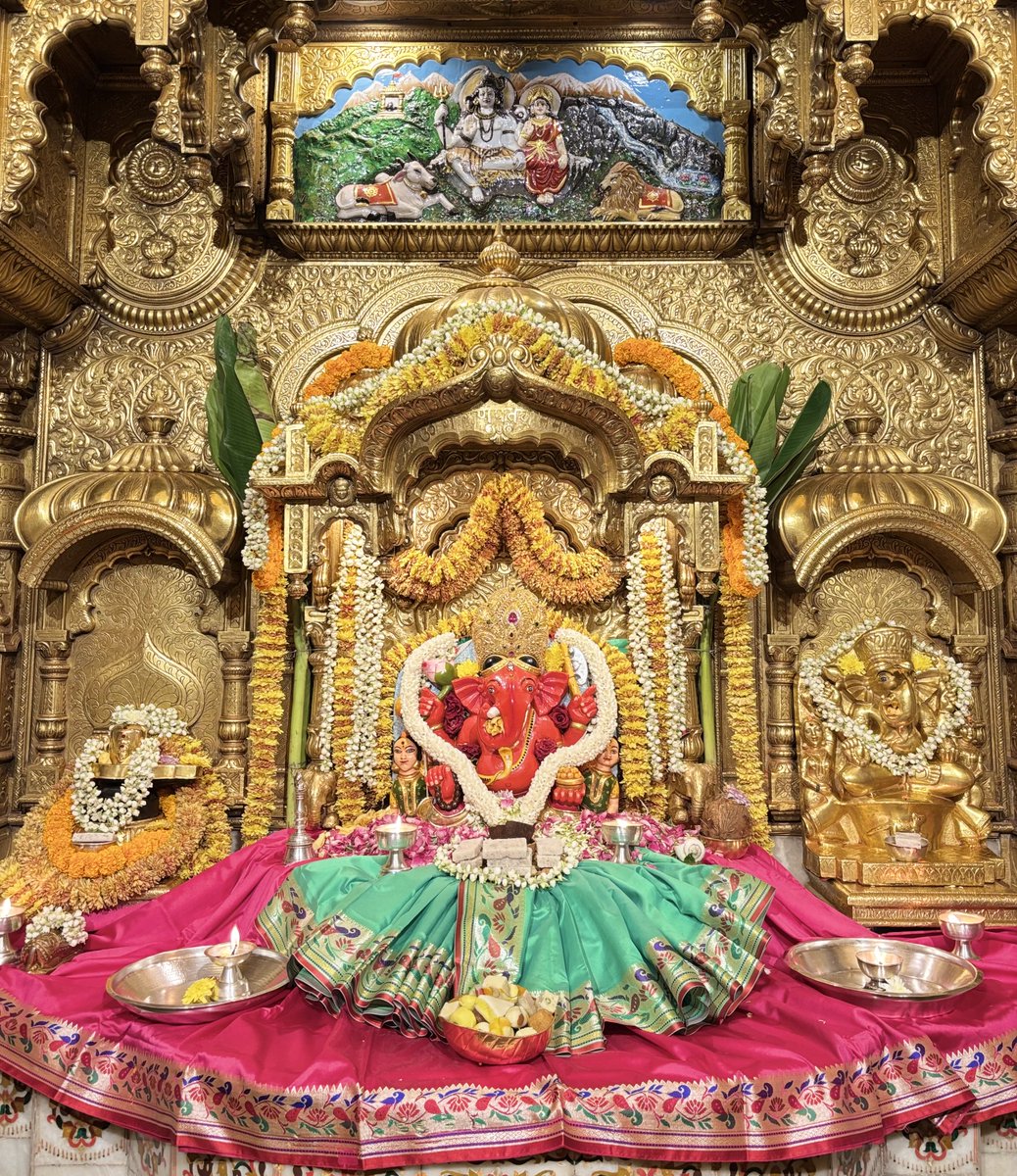 🙏 गणपती  बाप्पा मोरया 🌺मंगलमूर्ती मोरया 🙏२४/०४/२०२६
🙏Ganapati Bappa Moraya 🌺 Mangalmurti Moraya  🙏24/04/2026