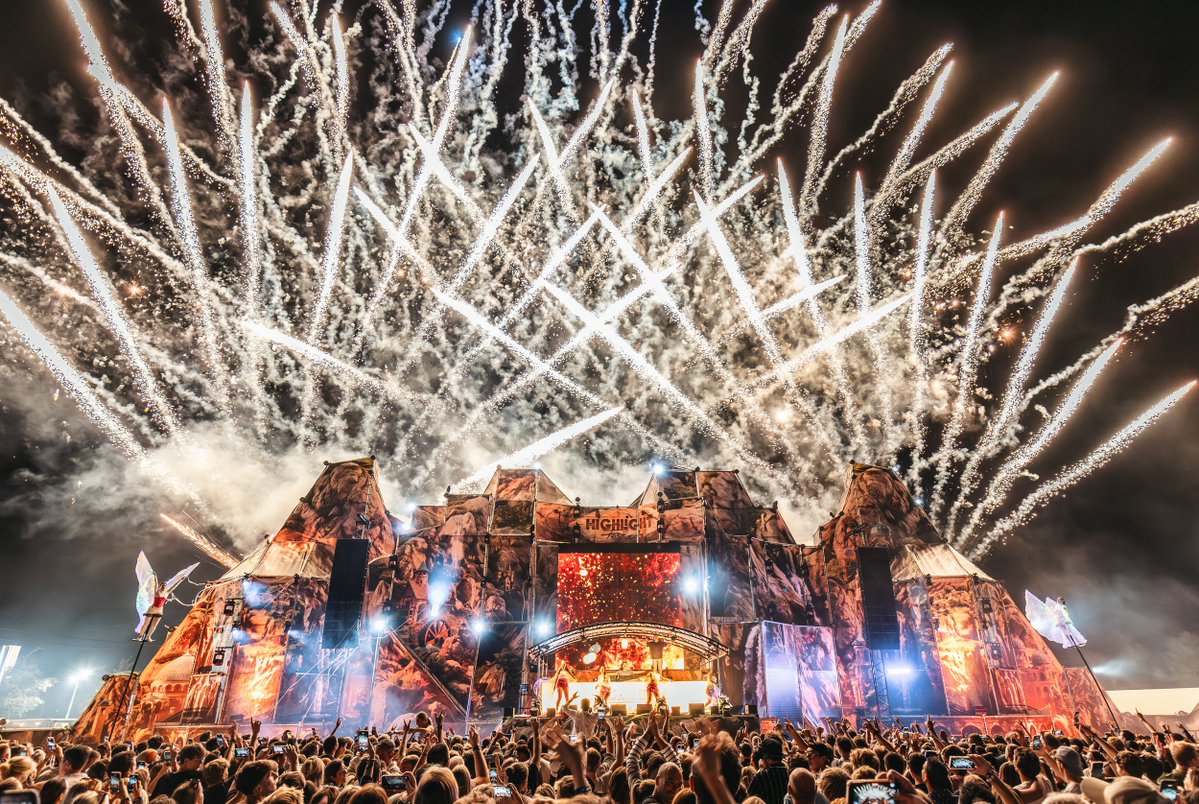 PartyShotZ86's tweet image. I'm Miguel and I create PartyShotZ!