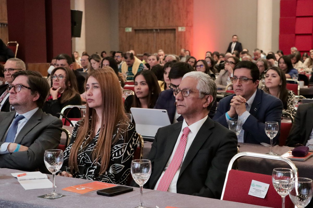 OITAndina's tweet photo. Bogotá🇨🇴|#OIT participa en el1⃣Congreso Latinoamericano de la Jurisdicción Ordinaria Laboral, organizado por @CorteSupremaJ

@pablo_casali, especialista en Seguridad Social de #OIT para los Países Andinos, intervino en el espacio "Sostenibilidad y economía de la seguridad social" https://t.co/5suStEa2kz