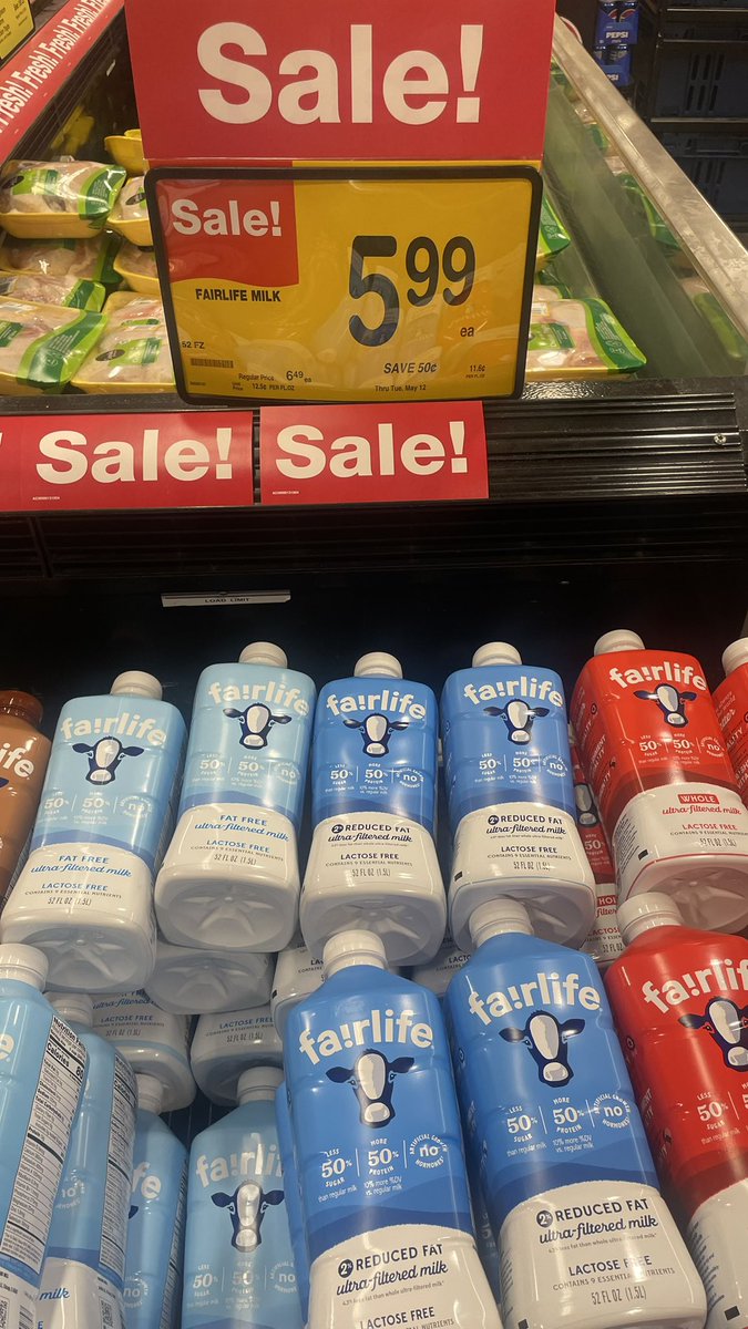 WestLoopTom tweet media