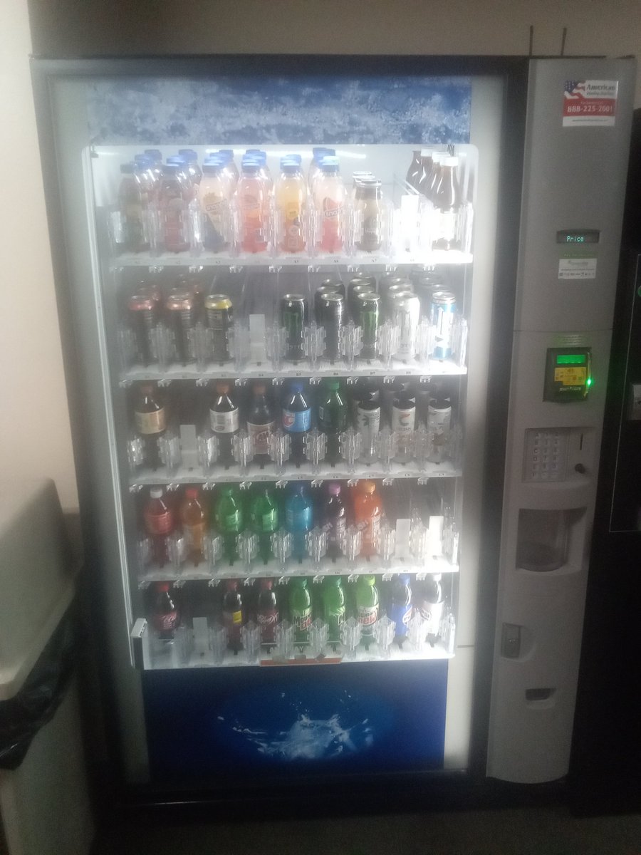 bluerizzle_brad's tweet image. I bought some #energydrinks from a #vendingmachine. When paying in #coins for the #VenomEnergy, I brought #dimes in case my #quarters were rejected.