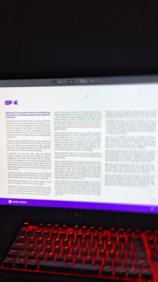 Depois de ler todos os roteiros da 1ª temporada de Favela Mágica agora estou escrevendo o primeiro quadrinho spinoff! 
Eu quero que vocês que apoiam favela mágica desde o início conheçam um pouco dos personagens e o universo antes da série lançar, então se preparem ❤️