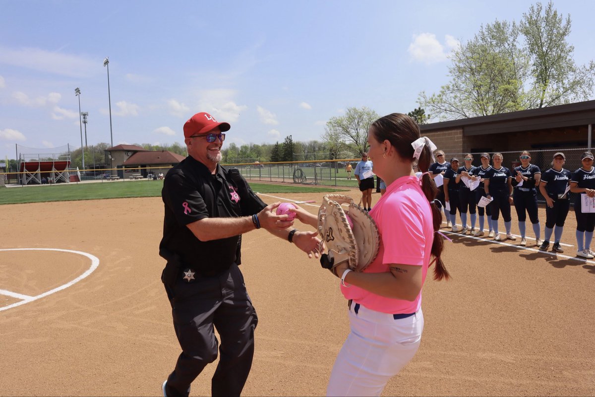 Loggers Softball tweet media