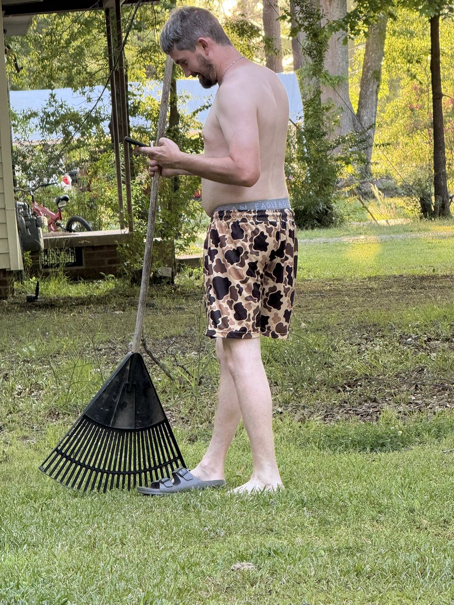 CodyRogers88's tweet image. I’m the reason Stephen A thinks Racecar drivers are not athletes. Sorry guys that’s on me I apologize I’ll try to get off the little Debbie’s #racing #nascar #dirtracing #espn