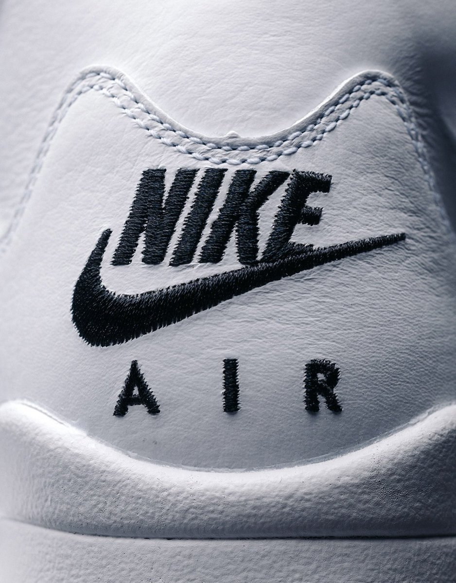 INSANE SNEAKER™ tweet media