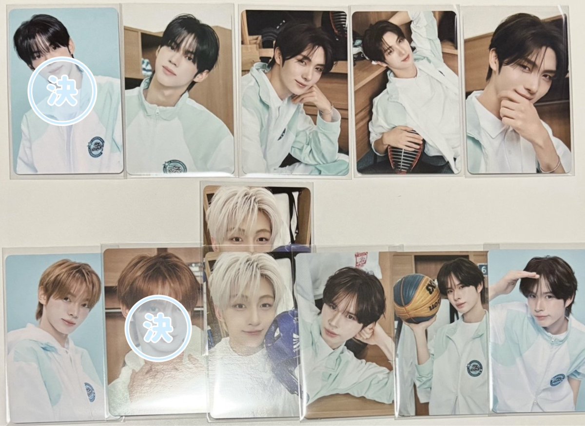 にょん tweet media