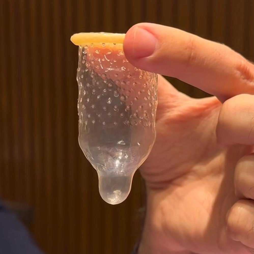 UpdateCharts tweet media