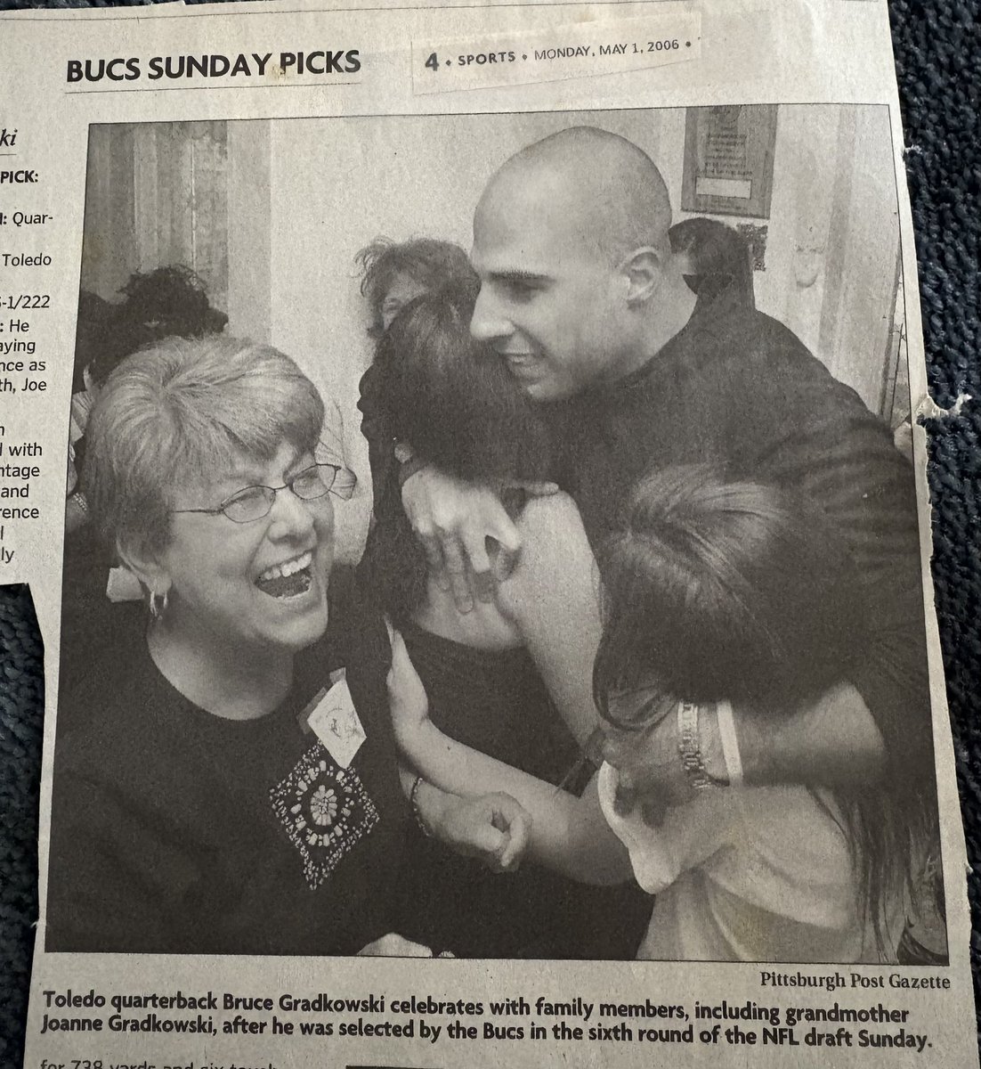 bgradkowski5's tweet image. Hard to believe it’s been 20 years since I was drafted to Tampa Bay.
Moments like that remind me how many people played a role in the journey.
Anything worth achieving at a high level takes a great team around you.
Grateful for my family, friends, and coaches who helped make it