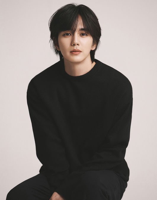 KoreanUpdates's tweet image. #YooSeungHo will be making a special appearance in SBS #FlexxCop2. He previously worked with the director in "My Strange Hero".

#KoreanUpdates VF