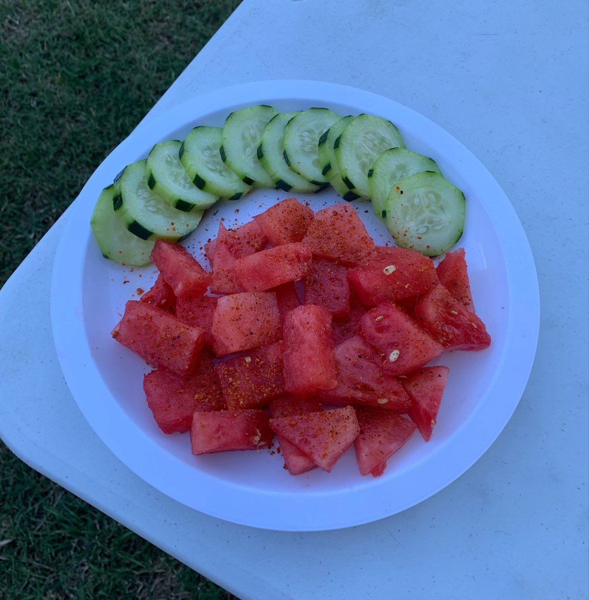 bburrito15's tweet image. let me lick it up when I’m done #yum