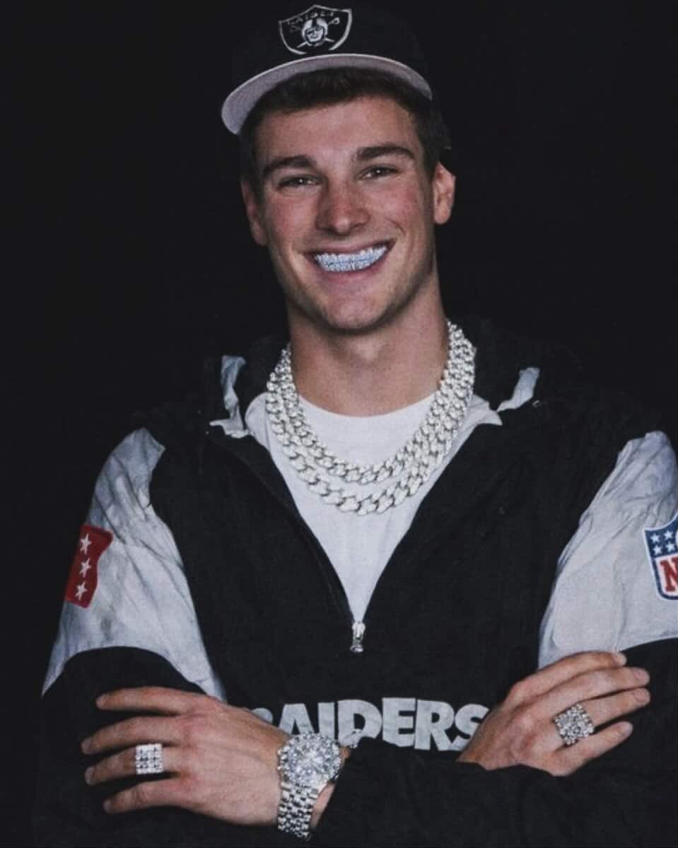 👑KING BOB👑 tweet media