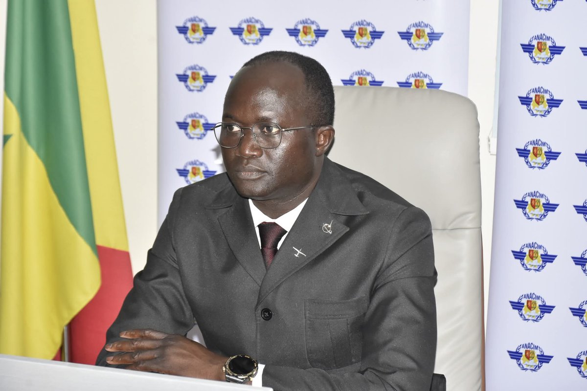 meteosenegal's tweet photo. Séances de travail : Le ministre Yankoba Diémé dialogue directement avec les acteurs du secteur aéronautique
https://t.co/dMQPTlabge
#mitta #anacim #ASECNA #afcac #ICAO https://t.co/mh8N4kdwub