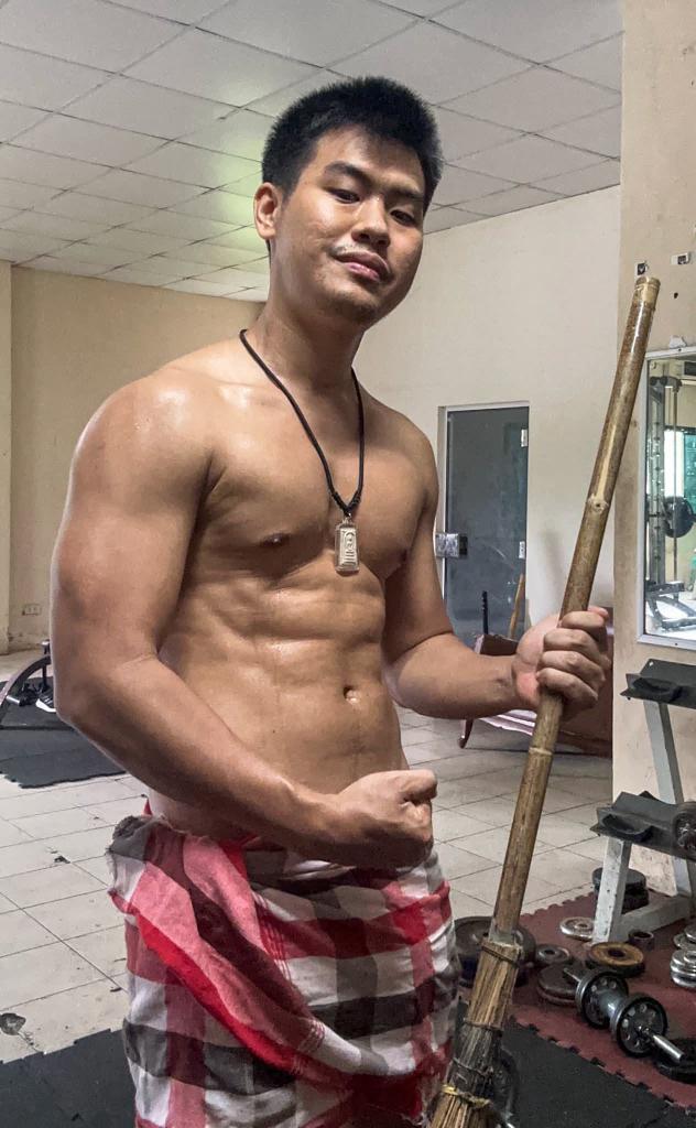 ชอบผ้าขาวม้าทหาร เสื้อซับใน-เครื่องแบบทหาร tweet media