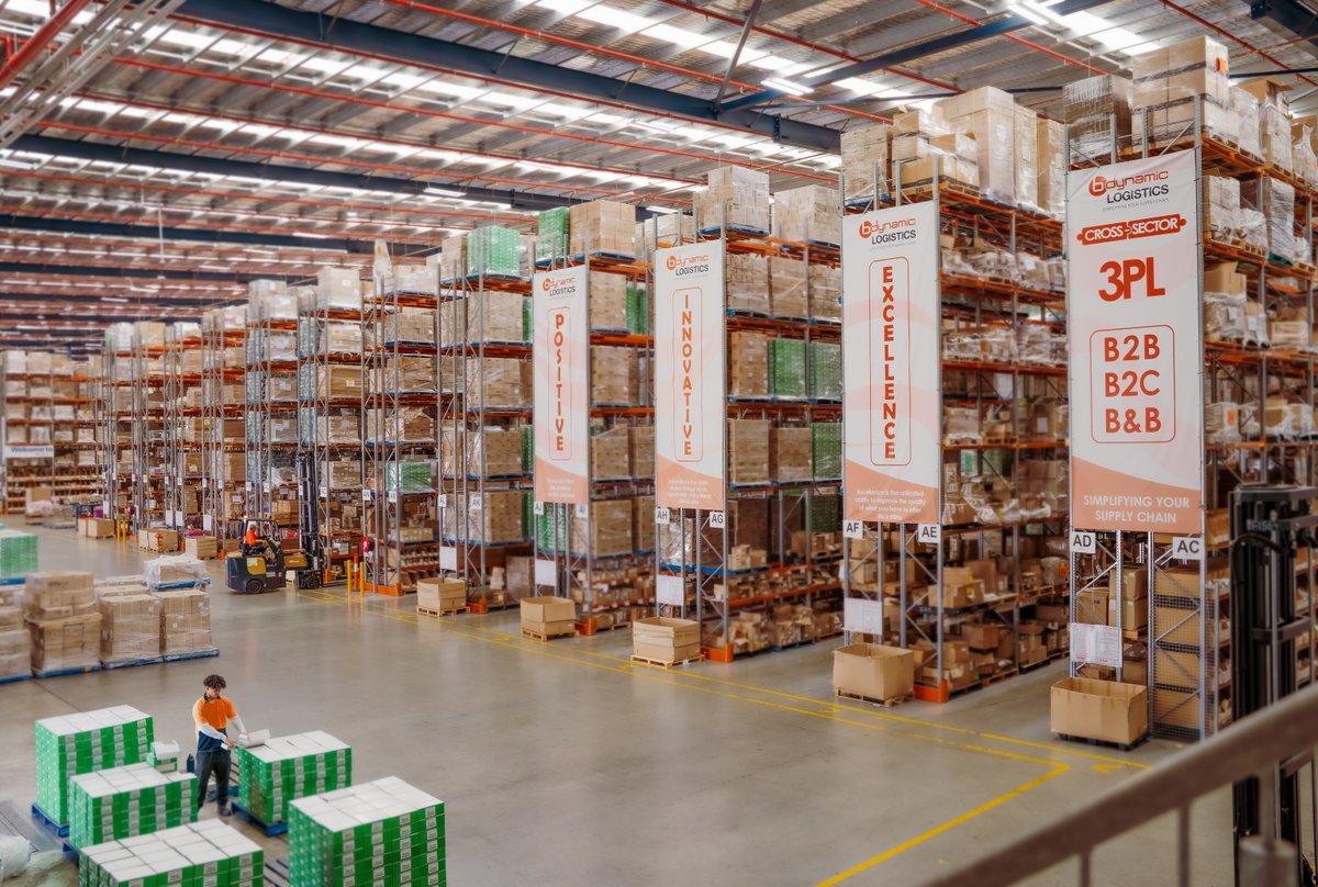 bdynamiclog's tweet photo. A clean warehouse keeps the work smooth. 
Organised, efficient, and ready to move. 

#BdynamicLogistics #LogisticsLife #WarehouseFlow #MoveSmart https://t.co/yhfogKqAyp