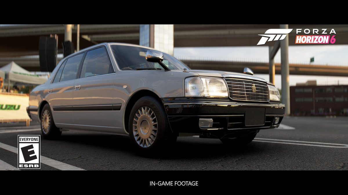 Horizon Japanを巡る旅に、『2005 Toyota Crown Super Deluxe Taxi』は