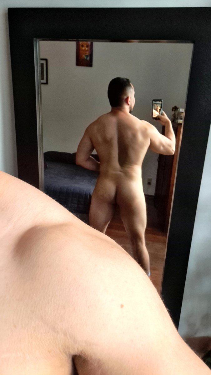 GEORGEMHMH tweet media