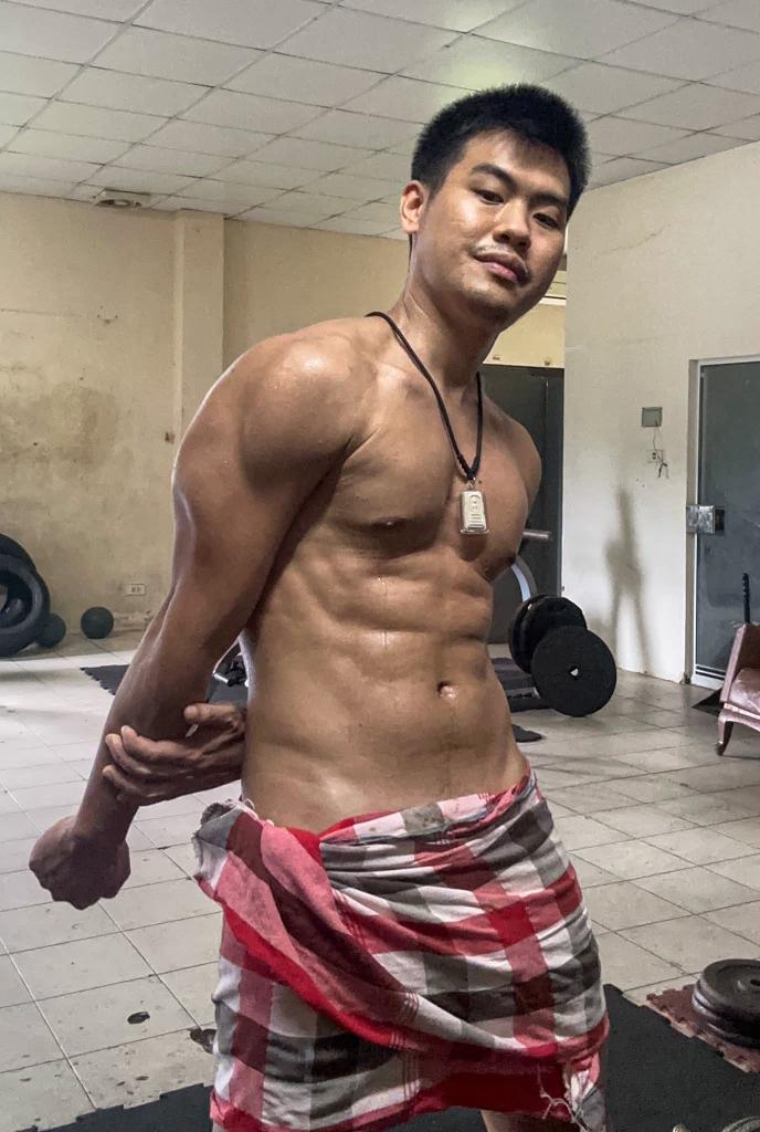 ชอบผ้าขาวม้าทหาร เสื้อซับใน-เครื่องแบบทหาร tweet media