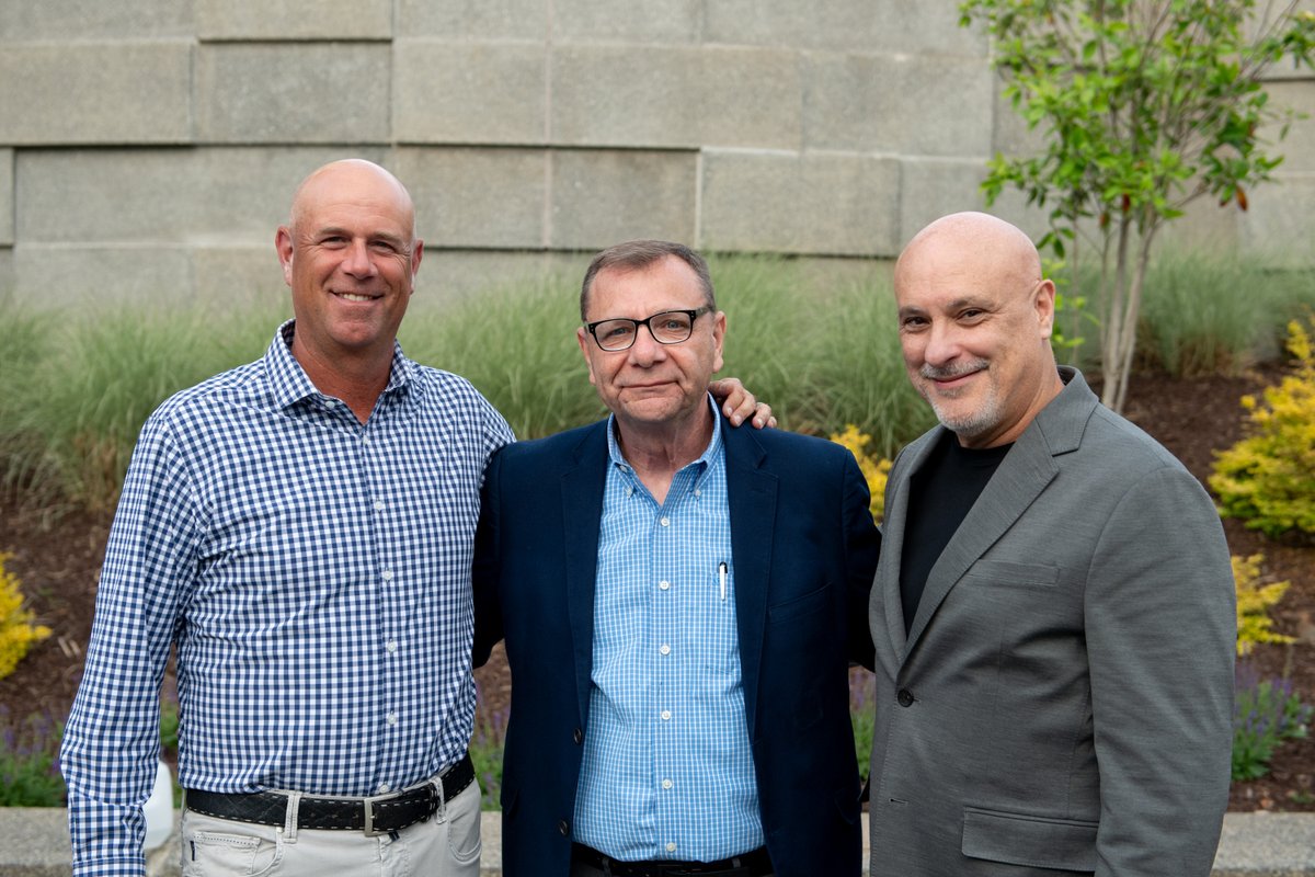stanlhall's tweet photo. The Northside Hospital Official Pro Am kicked off with a great kick-off party, setting the tone for an incredible week ahead
Tournament competition rounds begin tomorrow &amp; we look forward to seeing everyone this weekend
@GS_District
@GwinnettEvents
@Gwinnett_Sports
@MEClassicGolf https://t.co/biWIpx0Qkh