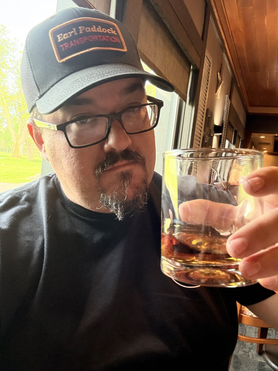 indietrucker tweet media