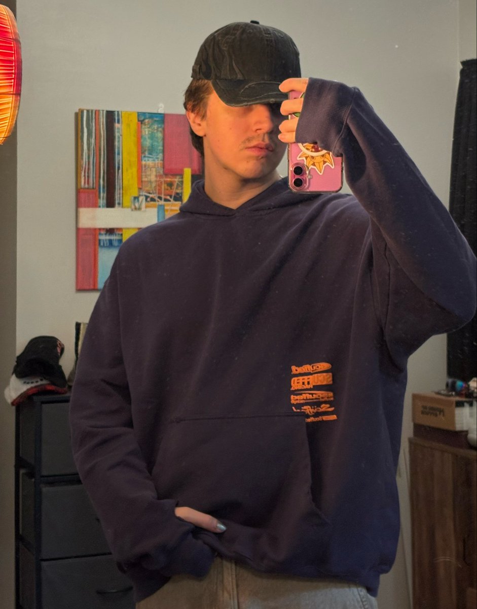 JOHN🧊 tweet media