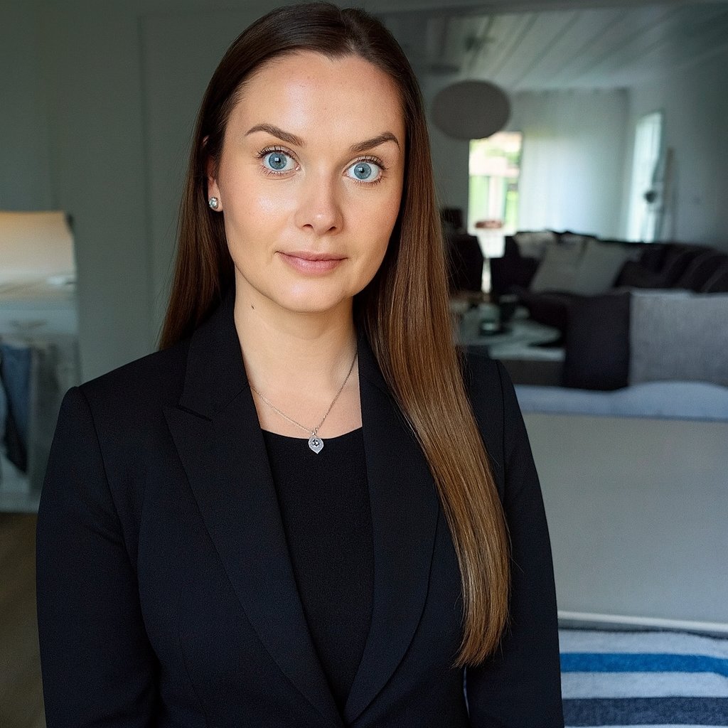 MakeW44705's tweet image. I’m not just looking for a partner; I’m looking for a co-pilot. Someone to build an empire with while we keep the chemistry on 100. Does that man still exist? 👑
​#RelationshipGoals #PowerCouple #BuildYourEmpire