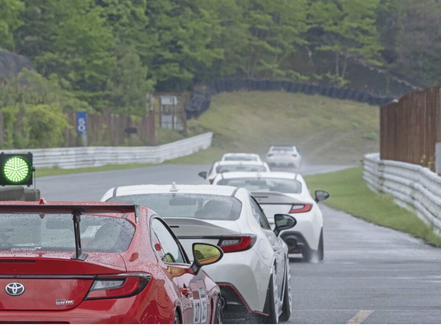 86 BRZ AVENGERS in KANSAI tweet media