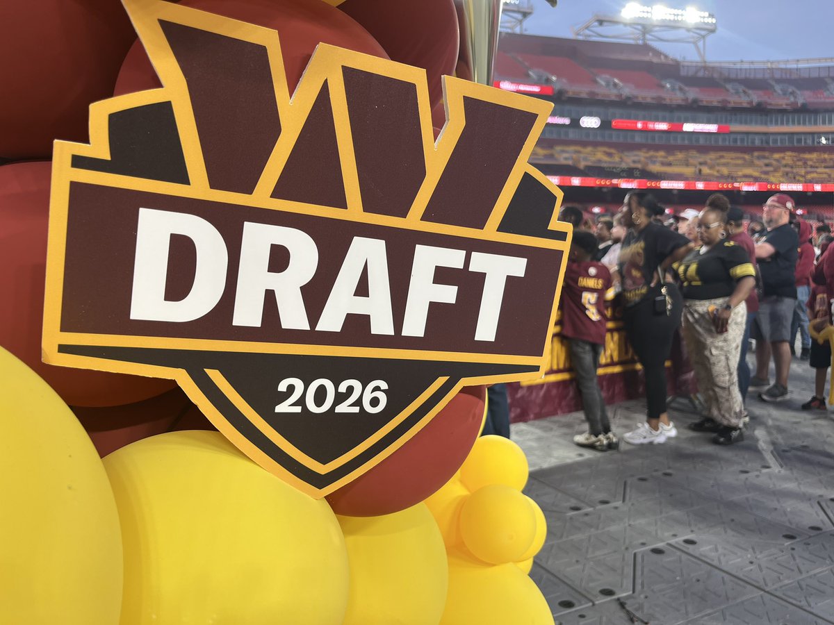 _nataliespala's tweet photo. 📍 Draft Night at Northwest Stadium https://t.co/7YPfLrt140