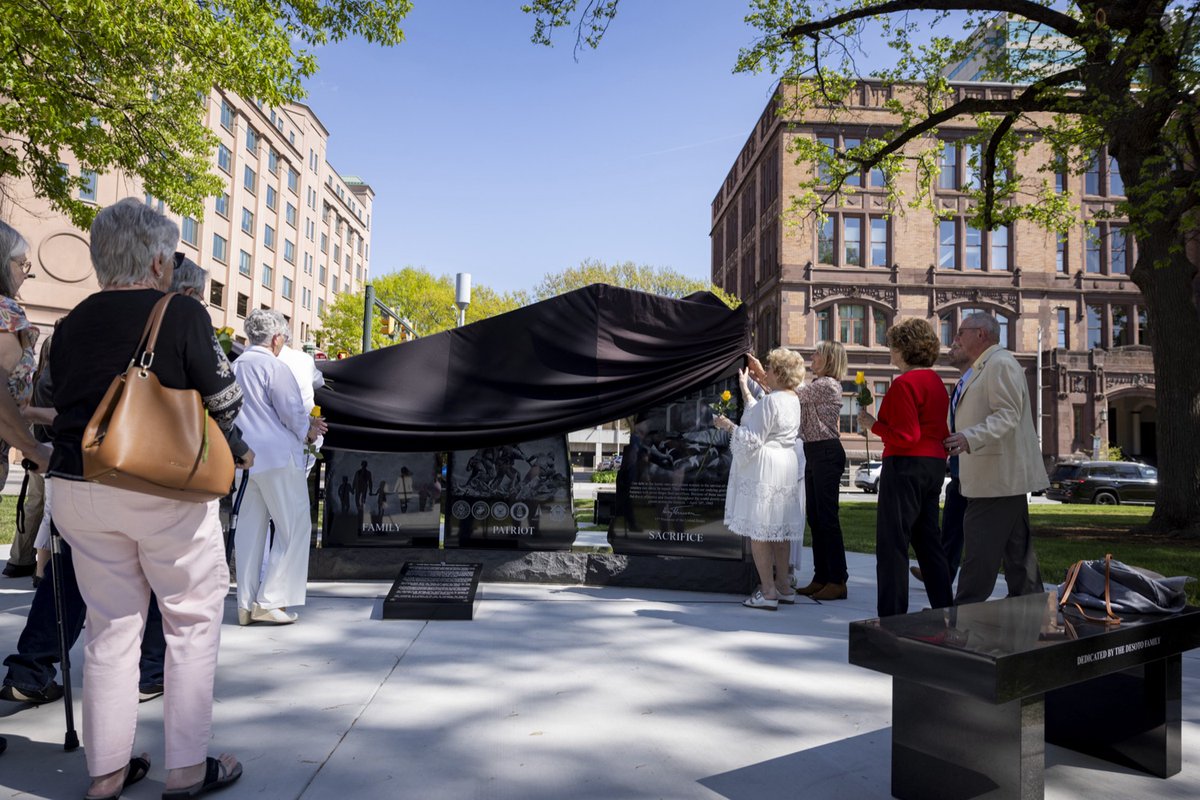 PADMVA's tweet photo. A place of reflection, remembrance, and enduring gratitude.
Today, the Gold Star Families Memorial Monument was dedicated on the grounds of the Pennsylvania State Capitol, honoring the families who carry the legacy of our fallen service members every day. COL John Wenzel, director, Joint Staff for the Pennsylvania National Guard, joined State Representative Joe Kerwin and other distinguished guests to mark this meaningful occasion. 
Together, they paid tribute not only to those who made the ultimate sacrifice, but to the strength and resilience of the loved ones they leave behind.
This monument stands as a permanent reminder that while service members may fall, their legacy lives on through the families who continue to inspire us all.
#goldstarfamilies #neverforget #HonorAndRemember