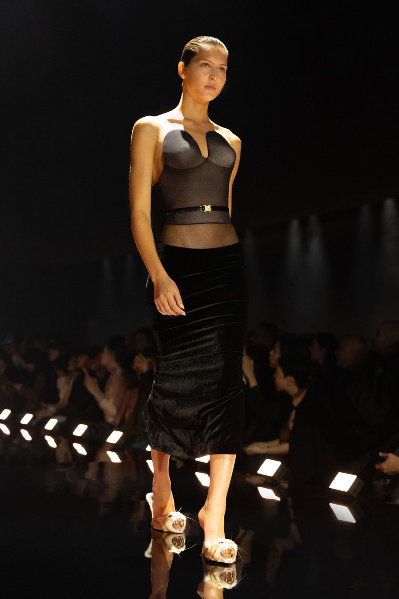 Jennie attending the Times100 gala in Schiaparelli aw26☆