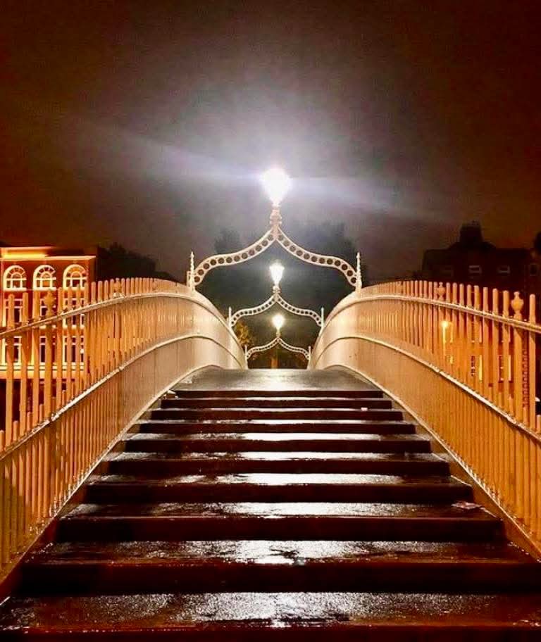 ThisIsIreland3's tweet image. Goodnight to you all from Dublin and Ireland ☘️

 Hope everyone sleeps well and peacefully 😴💙💚

📍County Dublin - Éire 🇮🇪 

📸 alexgandalf83

#Dublin #Ireland #Goodnight  #Peace #Sleep #Dublincity
