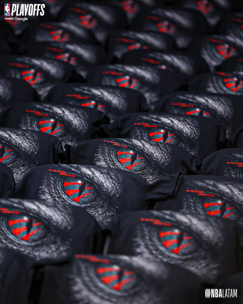 NBALatam's tweet image. Toronto recibe a los #NBAPlayoffs con camisetas especiales para los fans 🔥

¿Qué te parecen?