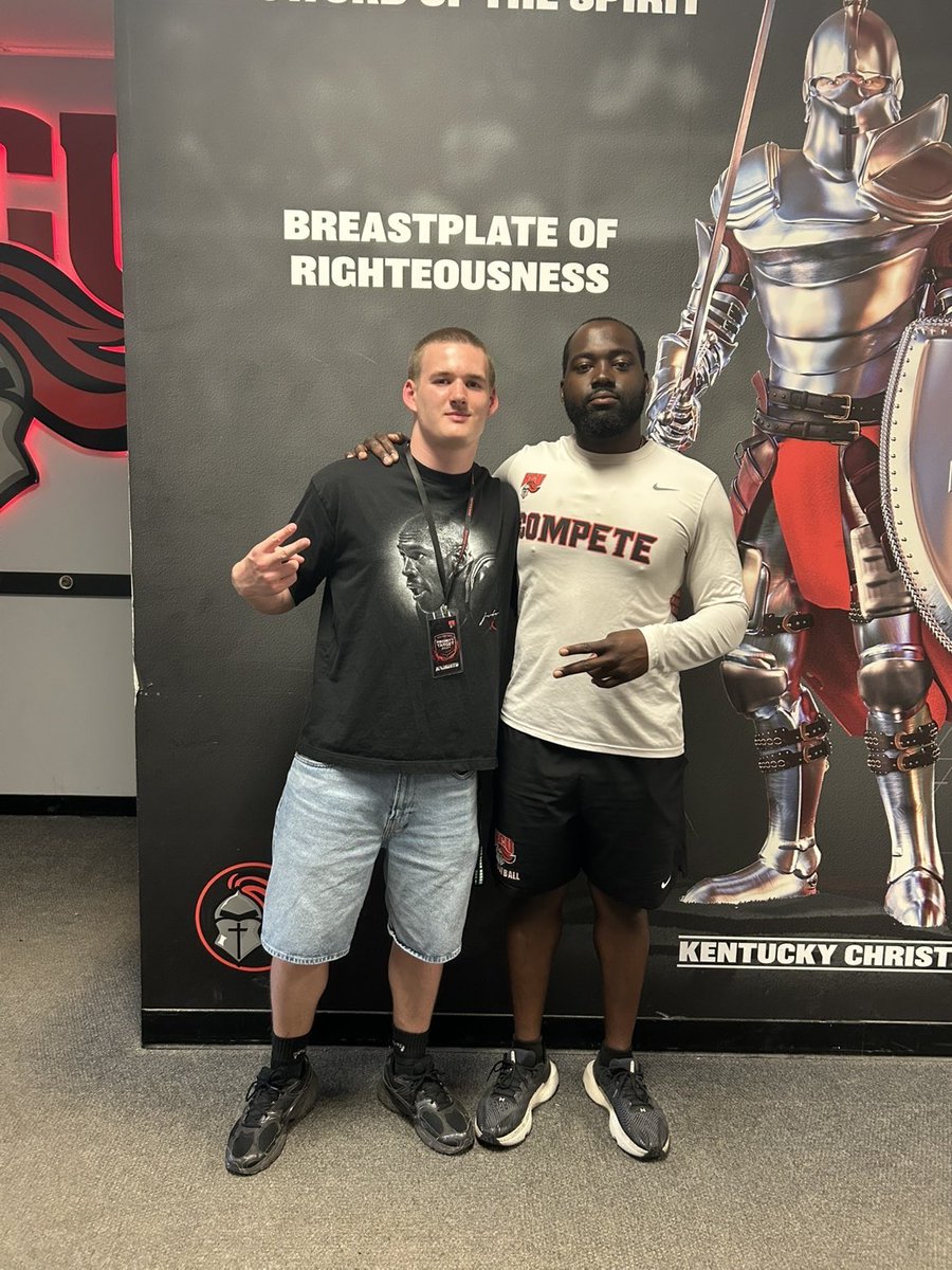 jacemurray2009's tweet image. Official visit vibes. Loved the culture and what I saw on the field today. Ready to work and prove myself. Appreciate the invite! 🙏
 #AGTG #FootballLife #KCU @GoKnightsFB @coachcollier1 @JasonAubry3248 @coachaubry @JobySully