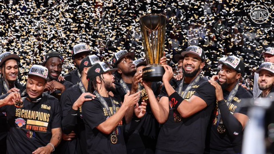 KnicksVerse France (10-2) tweet media