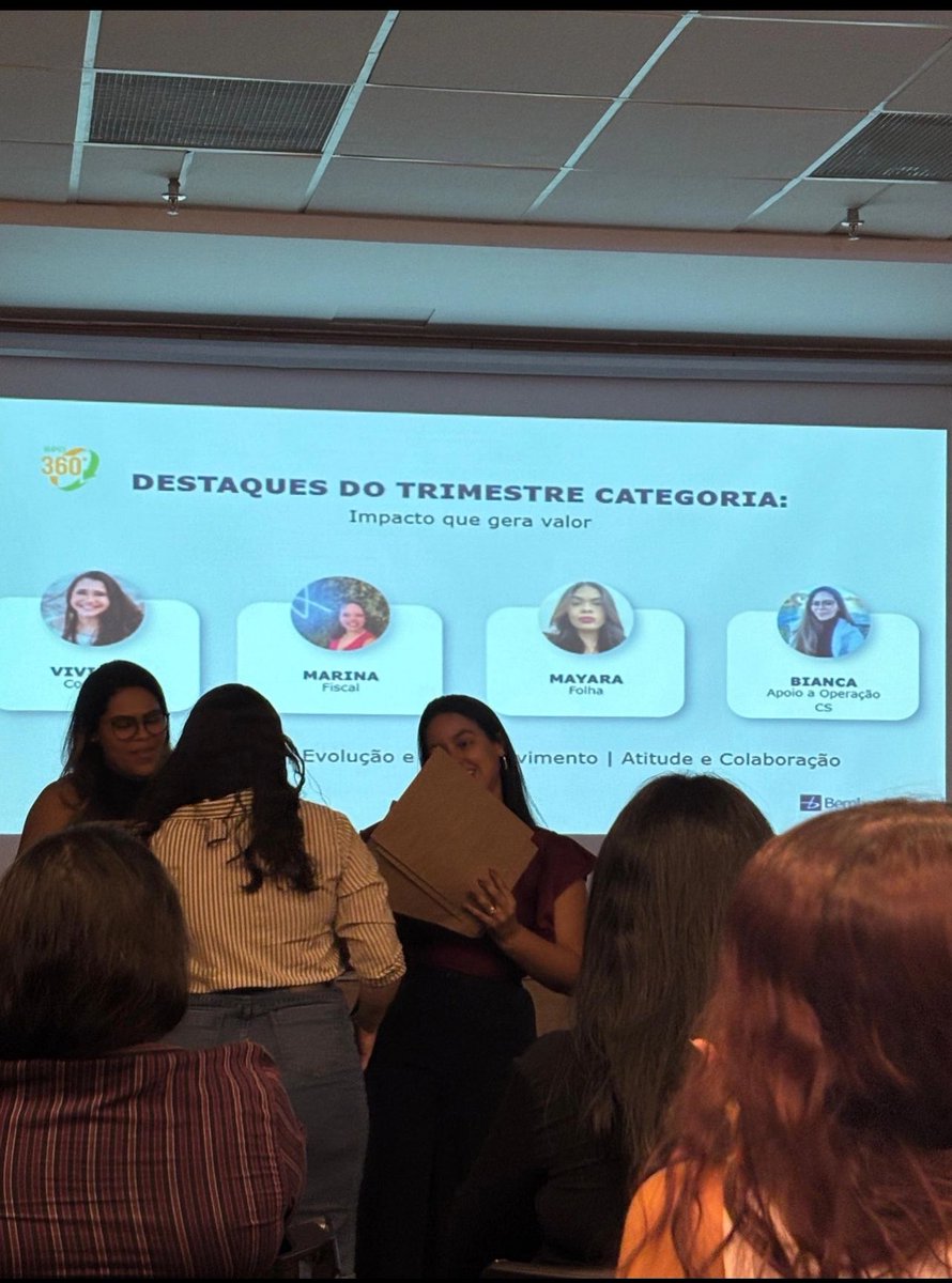 khalioppeh's tweet photo. sigo sendo a melhor no que eu faço e como diria bk não dar meu máximo é jogar meu dom no lixo https://t.co/Ylfq37R91C