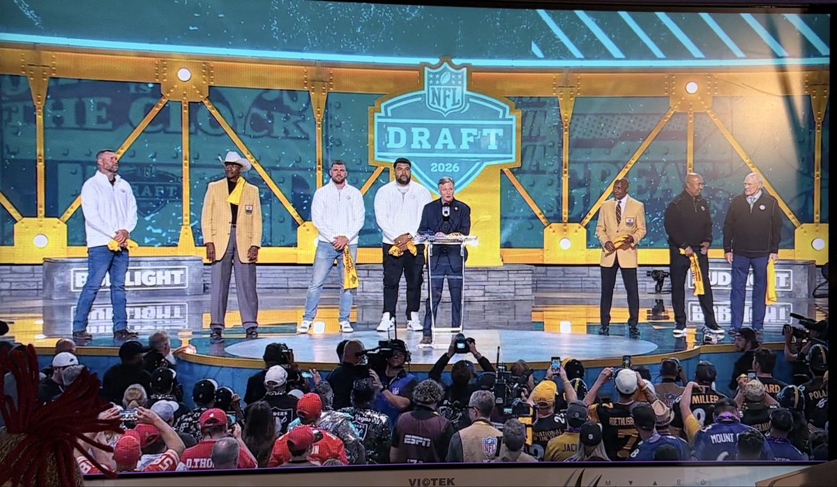 ay_taybay's tweet image. I LOVE MY CITY I LOVE MY TEAM