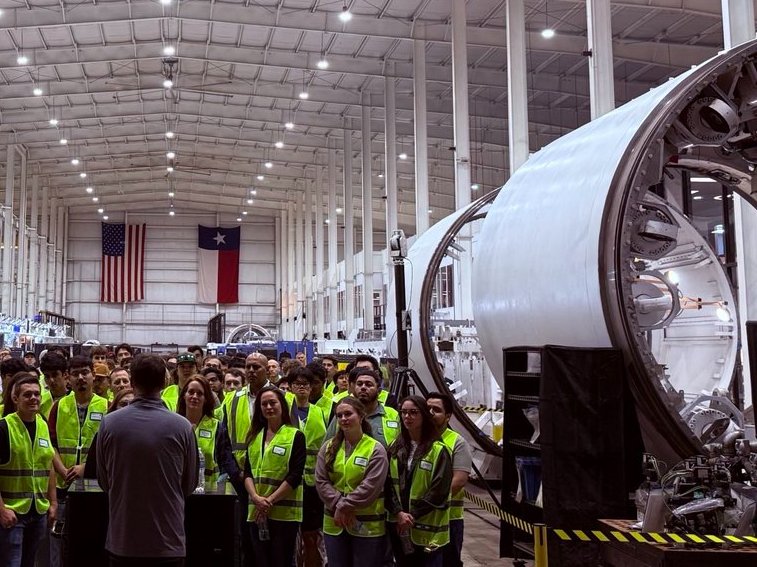 SERobinsonJr's tweet photo. BORING NEWS: The Boring Company has confirmed they are building Prufrock MB-3!

Per an April 22nd email from TBC to The Tennessean News Outlet, "Expect to see larger iterations between MB2 and MB3 once we have data from Nashville and can optimize accordingly."

They expect to ship MB-3 to Nashville this summer!

More Musk Company news in the ELON CHRON below!