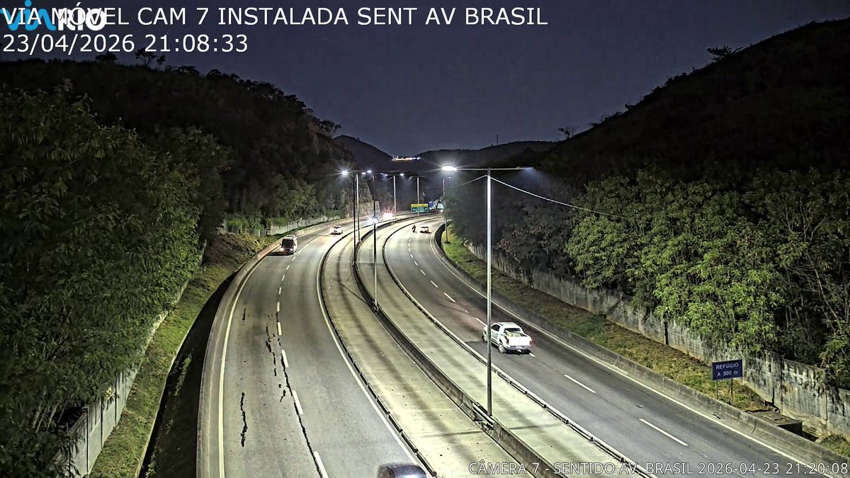 Trânsito flui bem nos dois sentidos da #TransOlimpica. Em caso de emergência ligue 0800 0842 746. #ViasExpressas