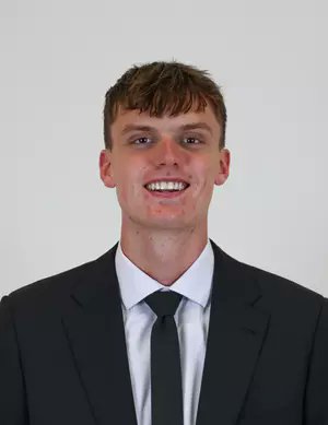 BrianPhillipsa1's tweet photo. AGGIE HOOPS NEWS!! Snow Junior College (UT) center Bron Roberts has verbally committed to the Aggies!! Here is my article detailing his commitment! Please click the link below. Thank you for reading!!

https://t.co/VL6gSXF0Lg https://t.co/2lKoiZs5df
