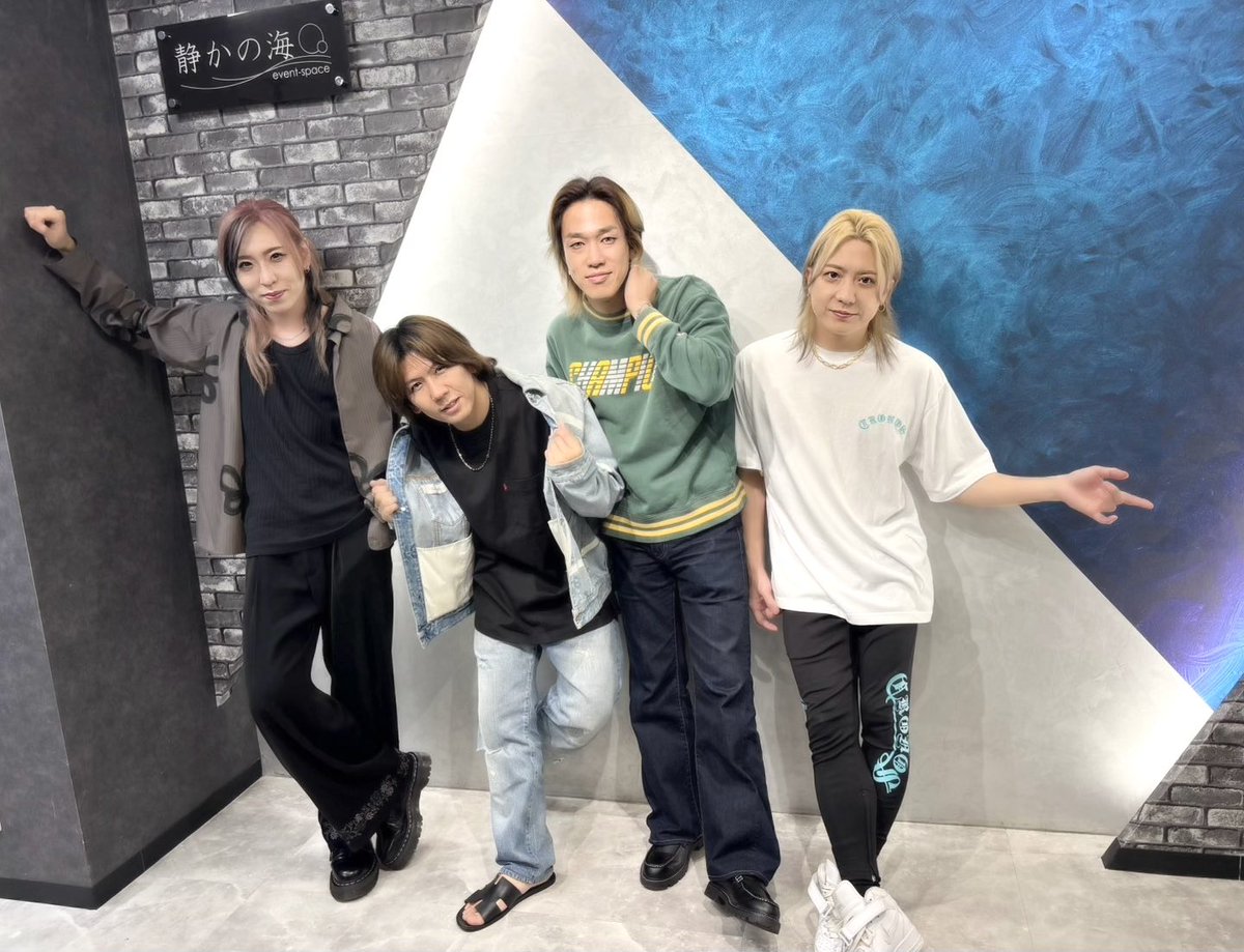 静かの海_official tweet media