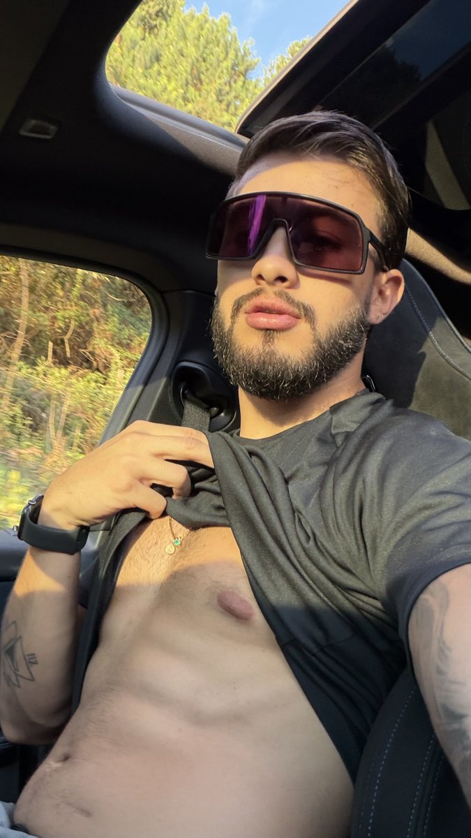 Andres en apuros tweet media