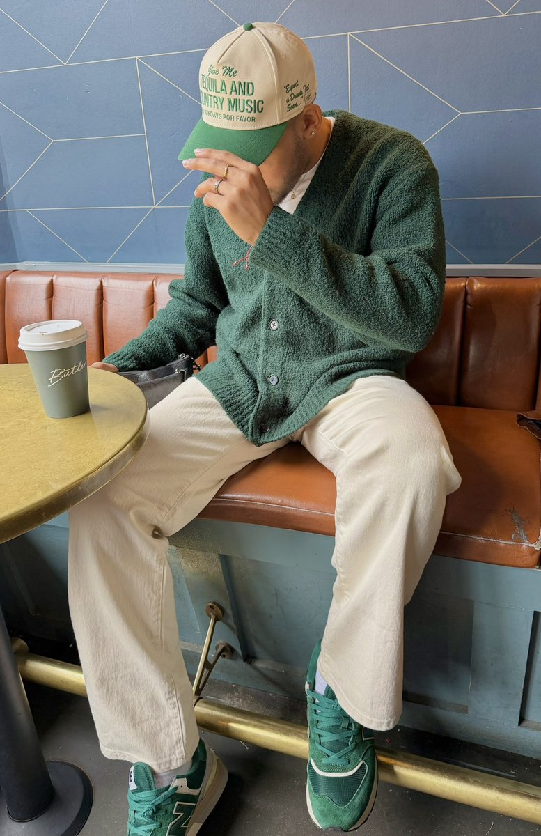 almightycarlos_'s tweet image. Headed wherever the subway takes us  🚇#nyc