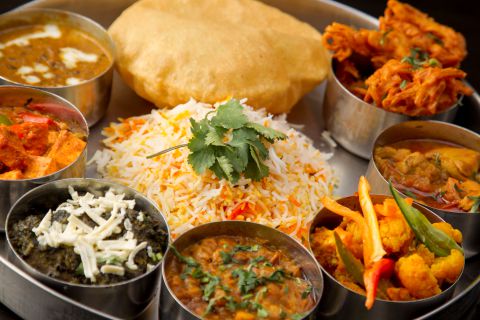 eVisitorGuide's tweet image. Head to @IndiaHouseChi for outstanding Indian cuisine and a delicious lunch buffet. With full bar in the heart of #RiverNorth. Near everything! evisitorguide.com/chicago/brochu…

#Chicago #travel #budgettravel #dining #foodie #cocktails
