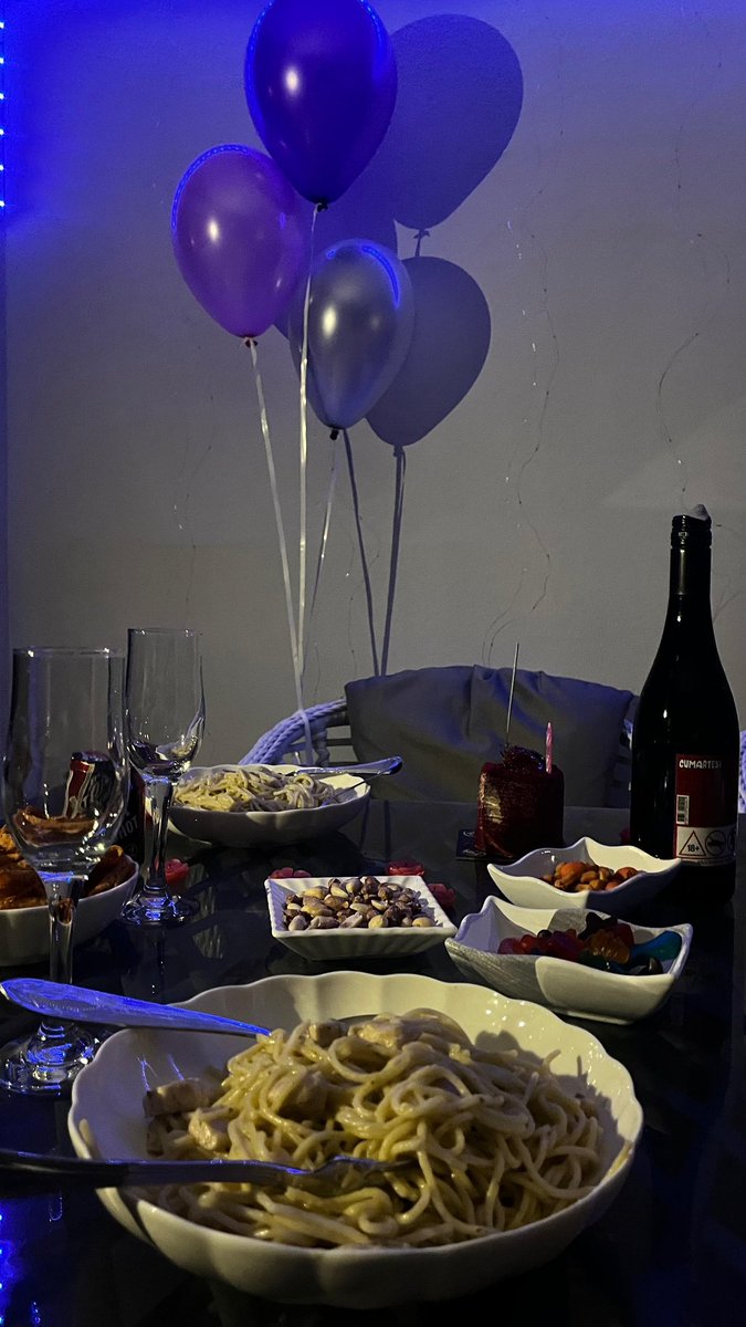 zeynb𓏲ּ𝄢 tweet media